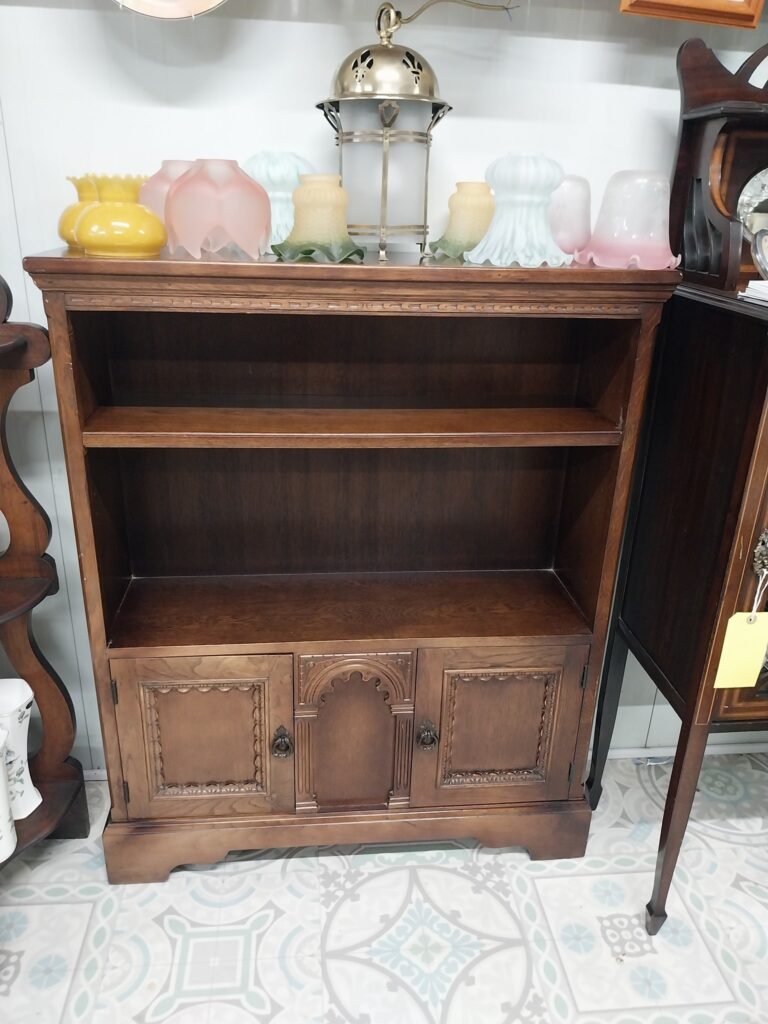 Vintage Oak Bookcase, Neat Size. Measures 33" wide 10" deep by 41 high. Very good, clean condition €195