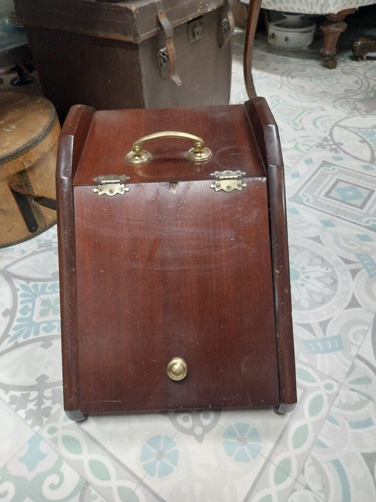 Solid Mahogany Handcrafted Vintage Coal Scuttle. Measures 13 wide 9.5" deep 11" high. 12" slope.