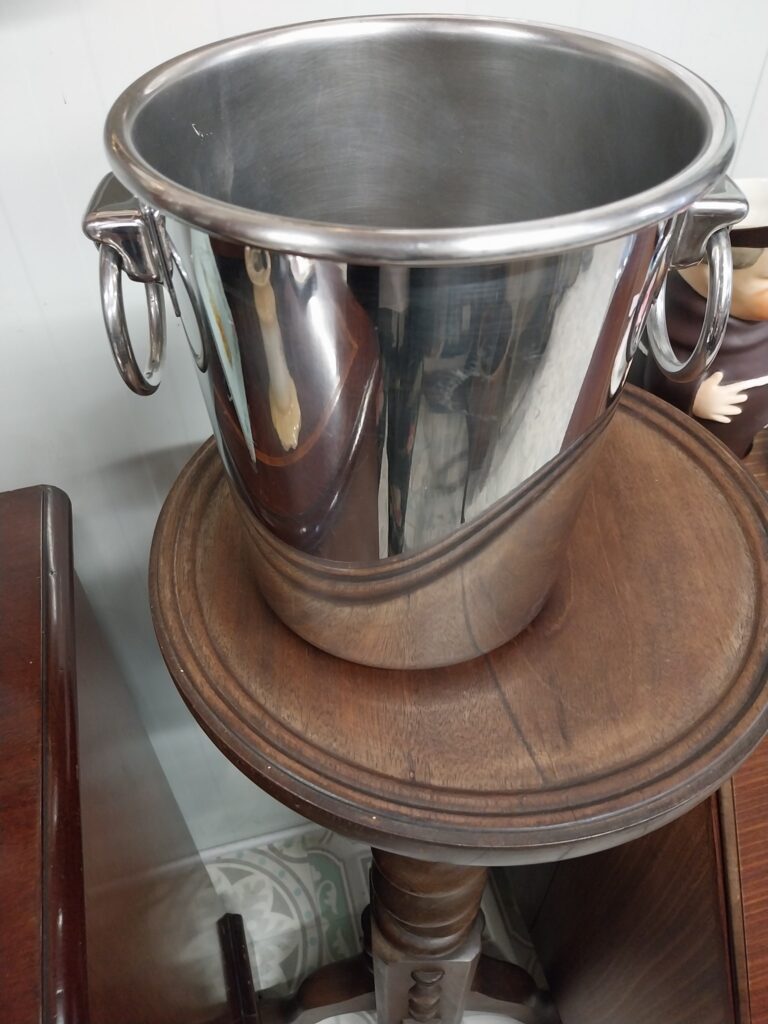 Italian Mepra Stainless Steel Ice Bucket/Wine Cooler. Measures 8" by 8". Excellent Condition €25 