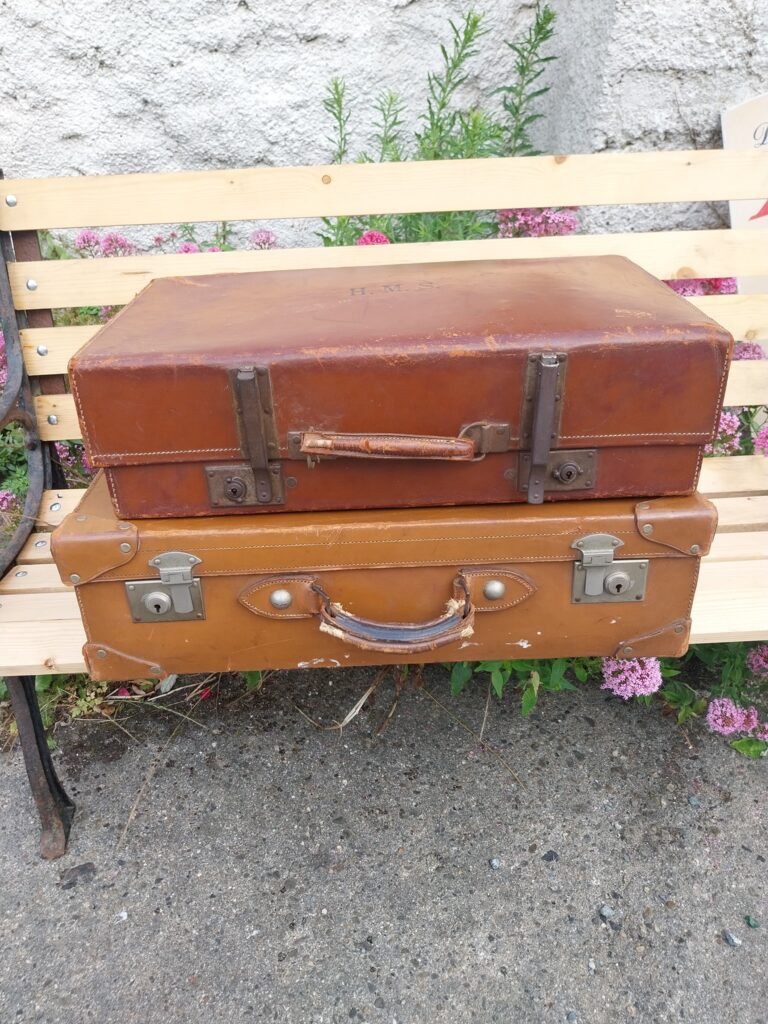 Two English Mid-Century Leather Suitcases. In good used condition, inside very clean. Bottom
case impressed with Initals S.J.P 36" wide by 15" deep by 7" high €60
Top Case impressed with Initals H.M.S 24"
wide 15" deep by 6" high with adjustable catches €60