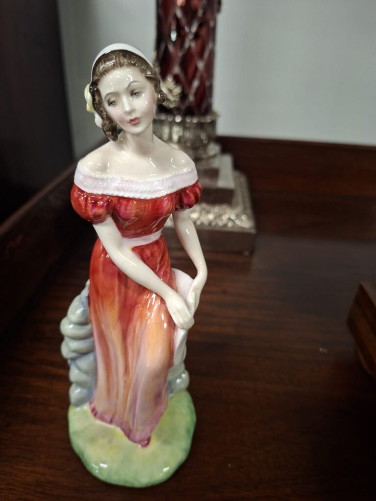 Royal Doulton figurine Jemma by Peggy Davis c.1988 to 1991 8" high on 3" base €55