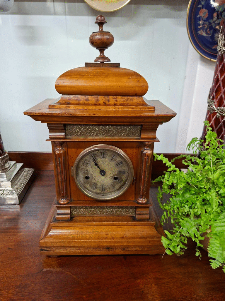 Antique Seth Thomas Mantel Clock circa 1900
Seth Thomas was a manufacture of high quality time pieces located in Connecticut. Measures 19" high by 10" wide. Working.