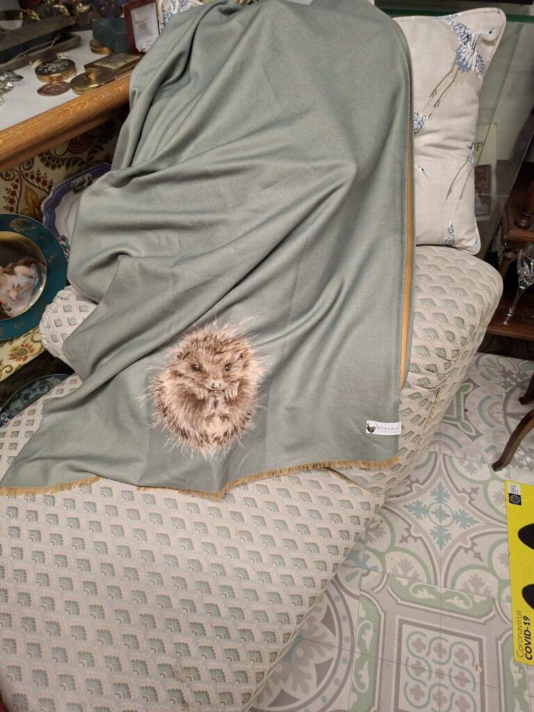 Wrendale Designs, Hedgehog Winter scarf. As new €25